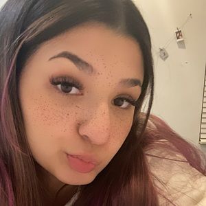 Meet your Posher, Laua